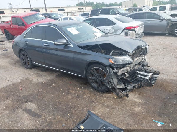 2015 Mercedes-Benz C 300