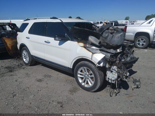 2015 Ford Explorer