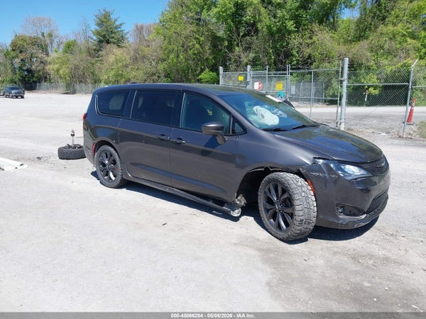2018 Chrysler Pacifica