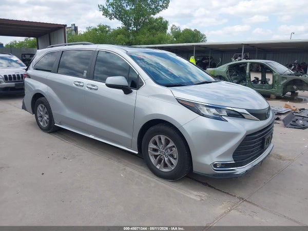 2022 Toyota Sienna