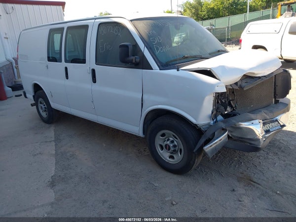 2021 GMC Savana Cargo