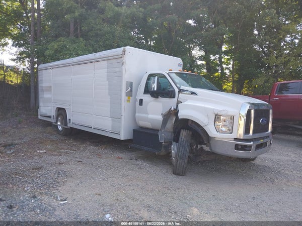 2022 Ford F-650 Diesel