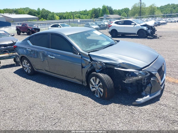 2020 Nissan Altima