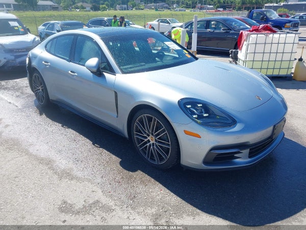 2018 Porsche Panamera