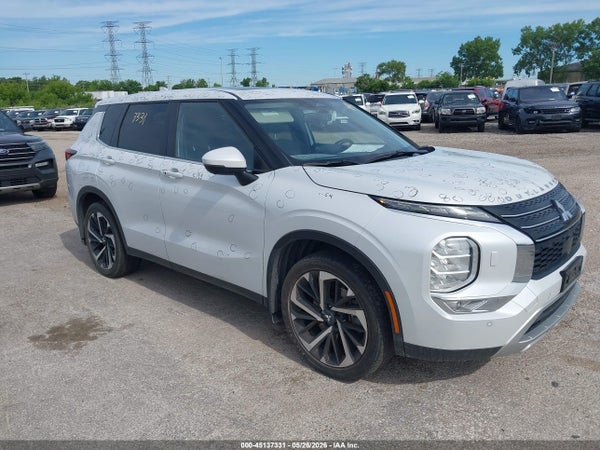 2023 Mitsubishi Outlander