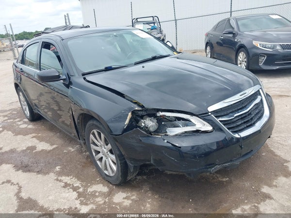 2013 Chrysler 200