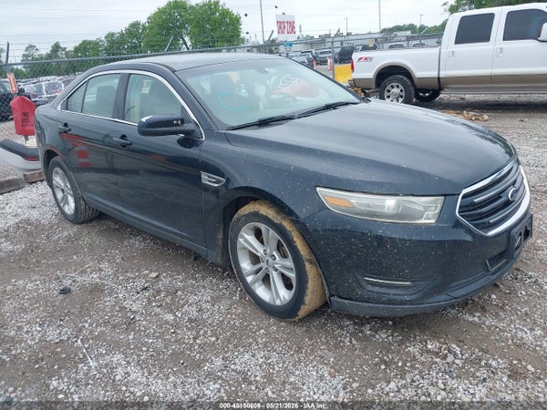 2014 Ford Taurus