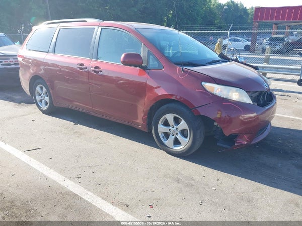 2012 Toyota Sienna