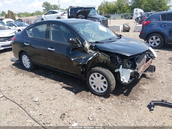 2019 Nissan Versa