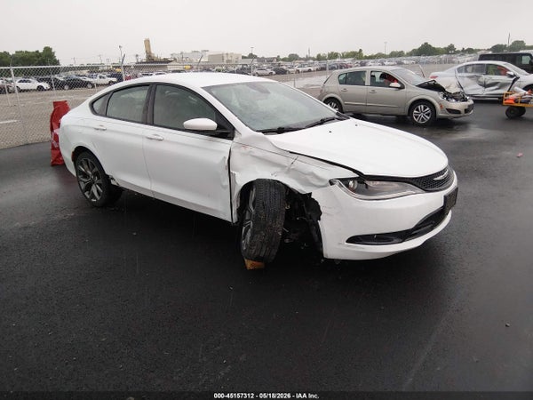 2015 Chrysler 200