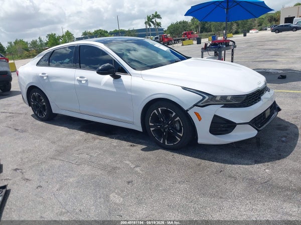 2022 Kia K5