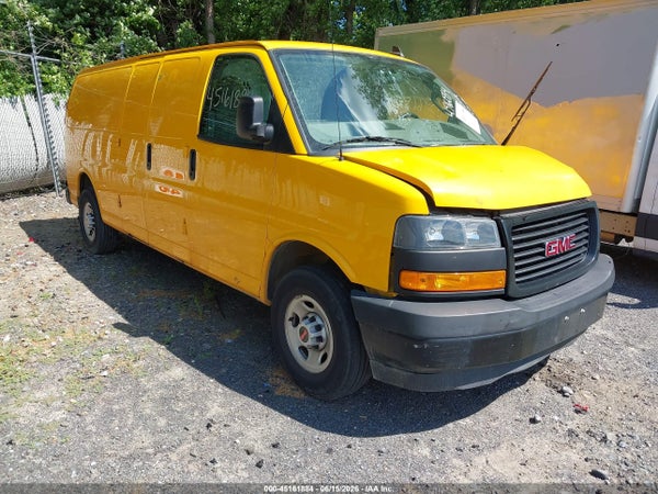 2023 GMC Savana Cargo