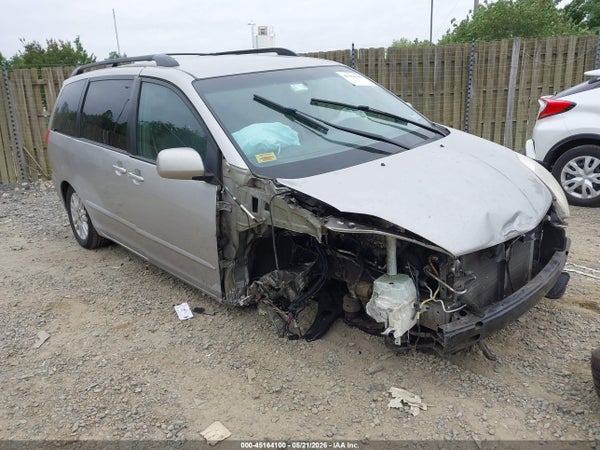 2010 Toyota Sienna