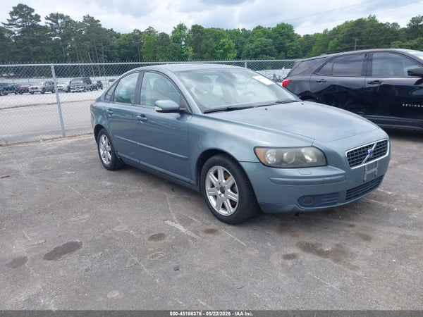 2005 Volvo S40
