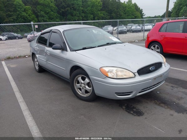 2004 Ford Taurus