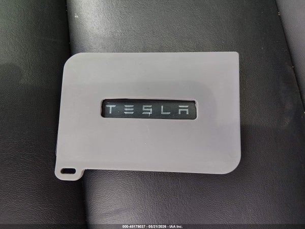 Thumbnail 11