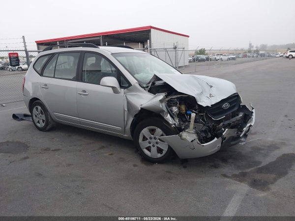 2009 Kia Rondo