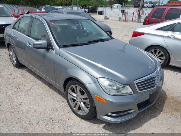 2013 Mercedes-Benz C 300