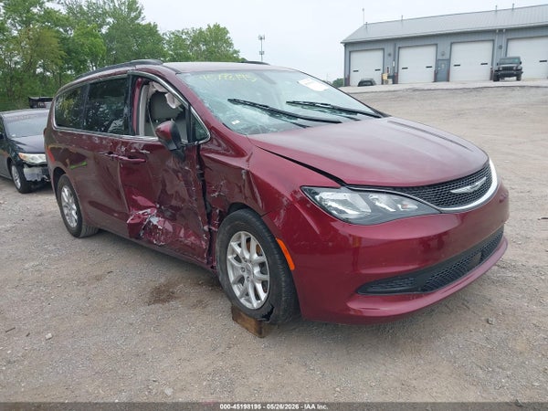 2021 Chrysler Voyager