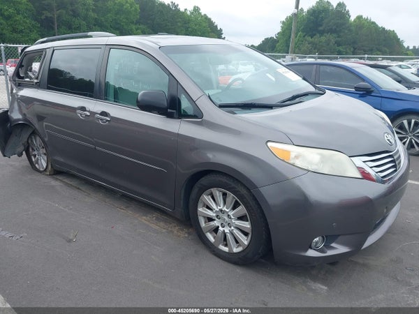 2012 Toyota Sienna