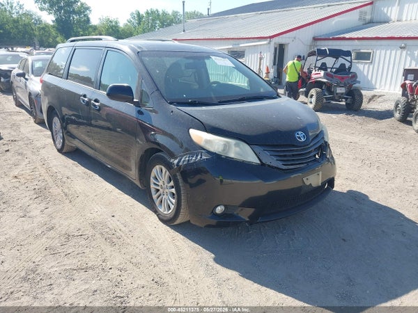 2013 Toyota Sienna