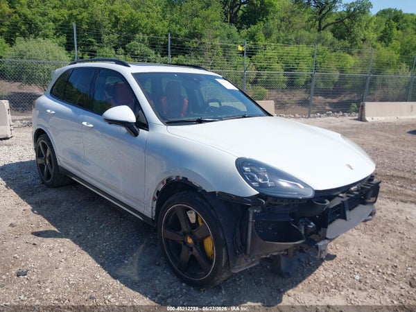 2016 Porsche Cayenne