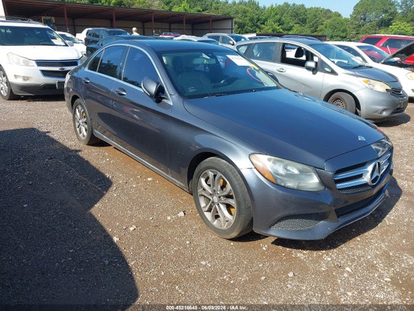 2015 Mercedes-Benz C 300