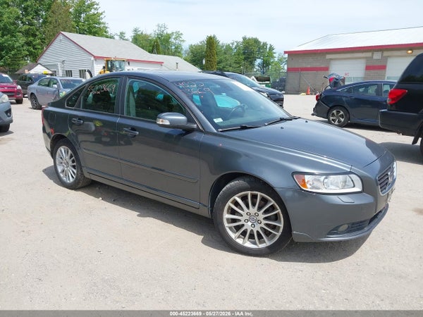 2010 Volvo S40