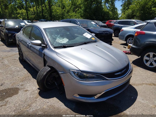 2015 Chrysler 200