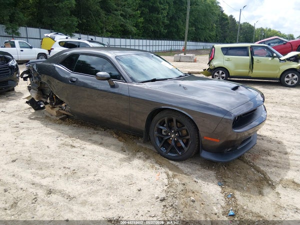 2022 Dodge Challenger