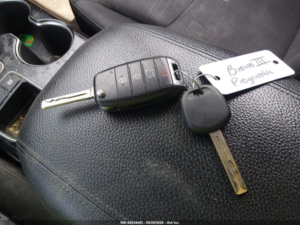 Thumbnail 11