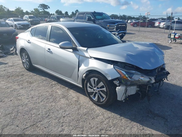 2020 Nissan Altima