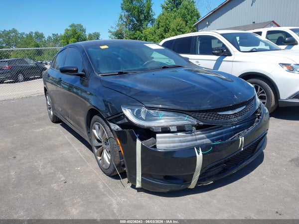 2015 Chrysler 200
