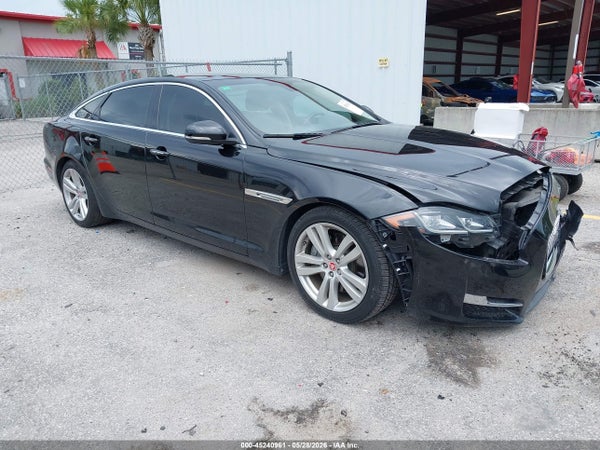 2016 Jaguar Xj