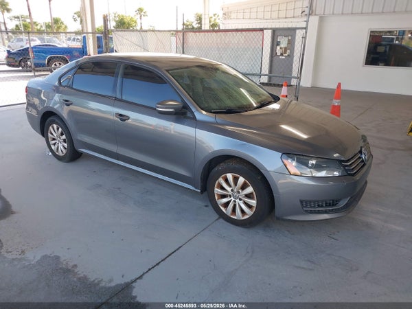 2013 Volkswagen Passat
