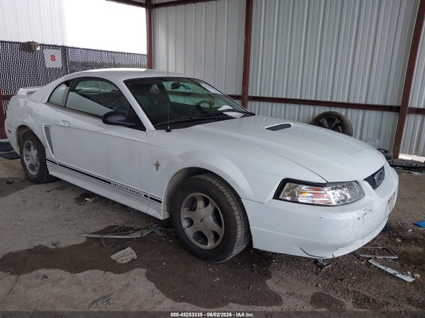 2000 Ford Mustang
