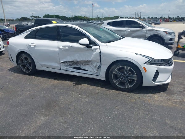 2023 Kia K5