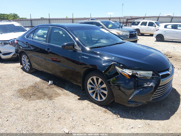 2015 Toyota Camry Hybrid