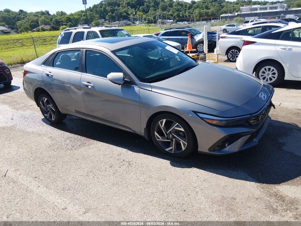 2024 Hyundai Elantra Hybrid