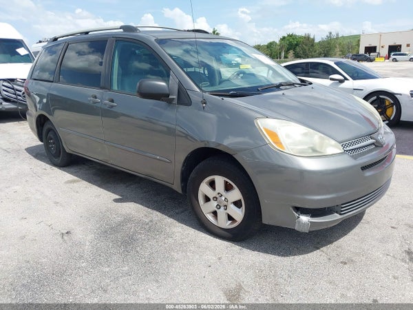 2004 Toyota Sienna