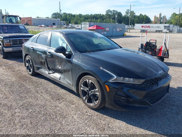 2022 Kia K5