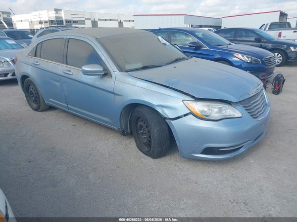 2013 Chrysler 200