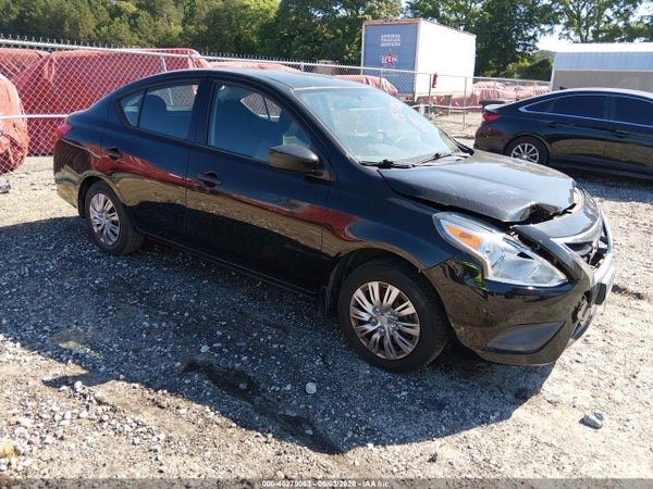 2016 Nissan Versa