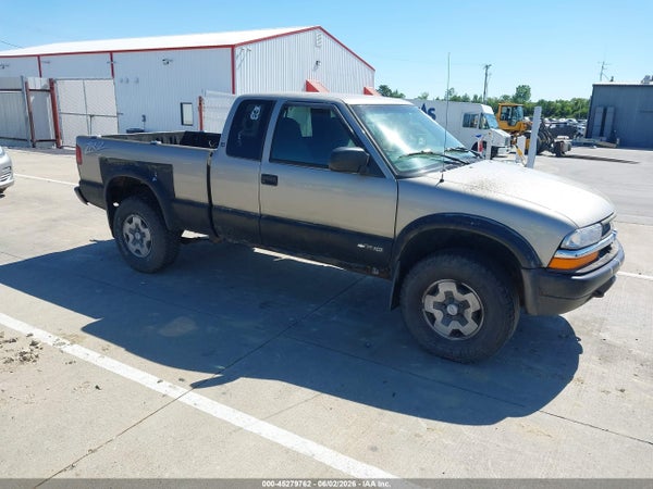 2000 Chevrolet S-10