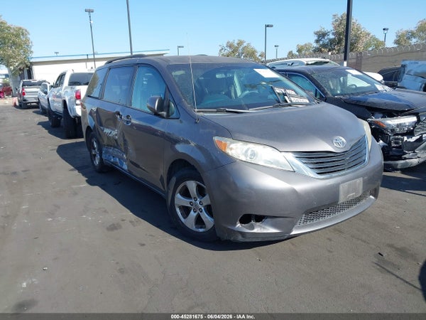 2013 Toyota Sienna