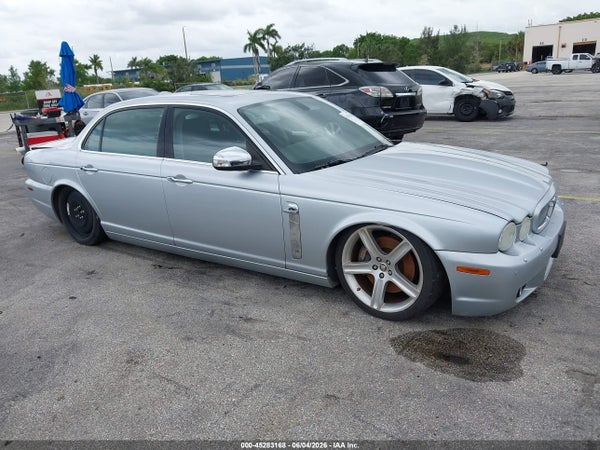 2008 Jaguar Xj