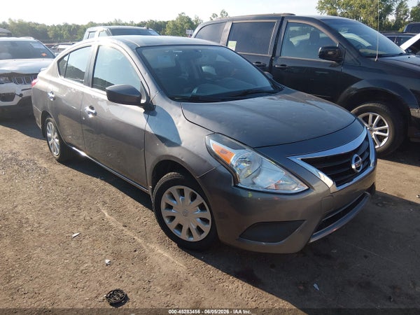 2019 Nissan Versa