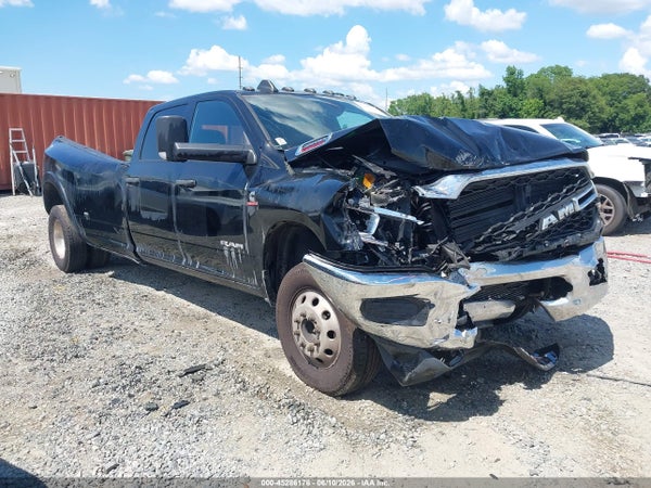 2022 RAM 3500
