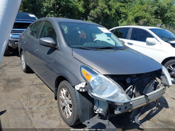 2017 Nissan Versa