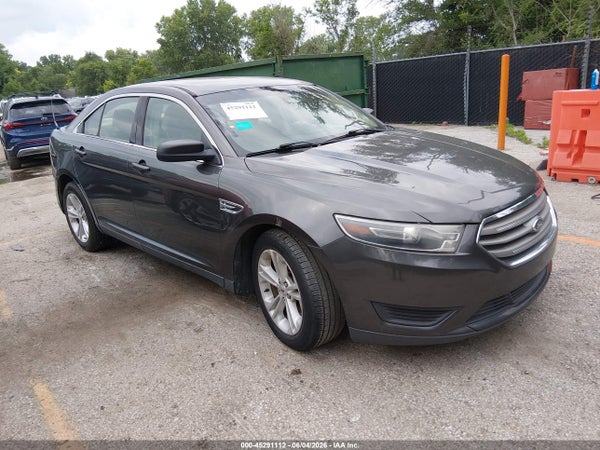 2015 Ford Taurus